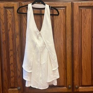 Stella & Jamie White Halter V-Neck Layered Dress.  Size Small